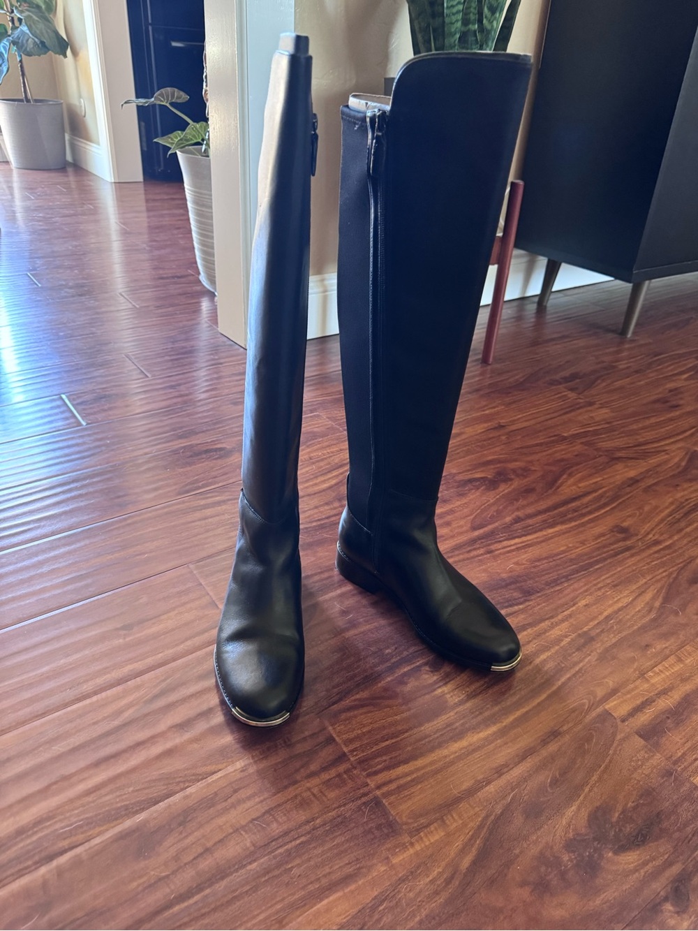 Black Tall Riding Boots - Women 6.5 GA Huntington Boot
